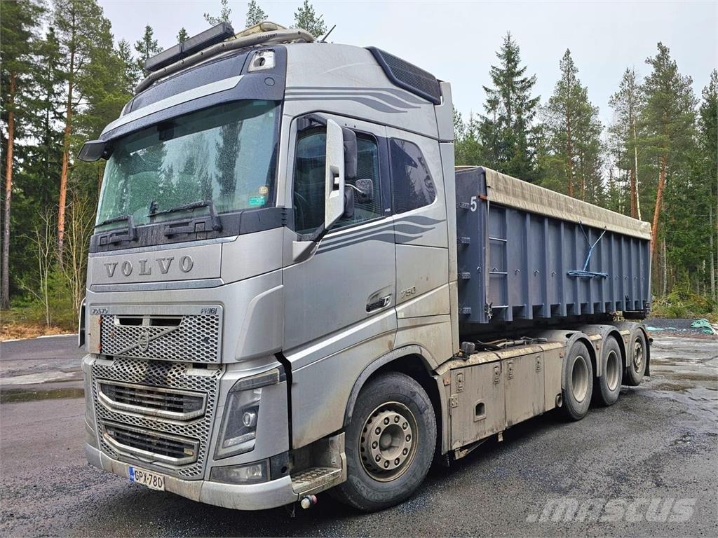 Volvo FH16 8X4 Koukkuauto 工程吊钩车