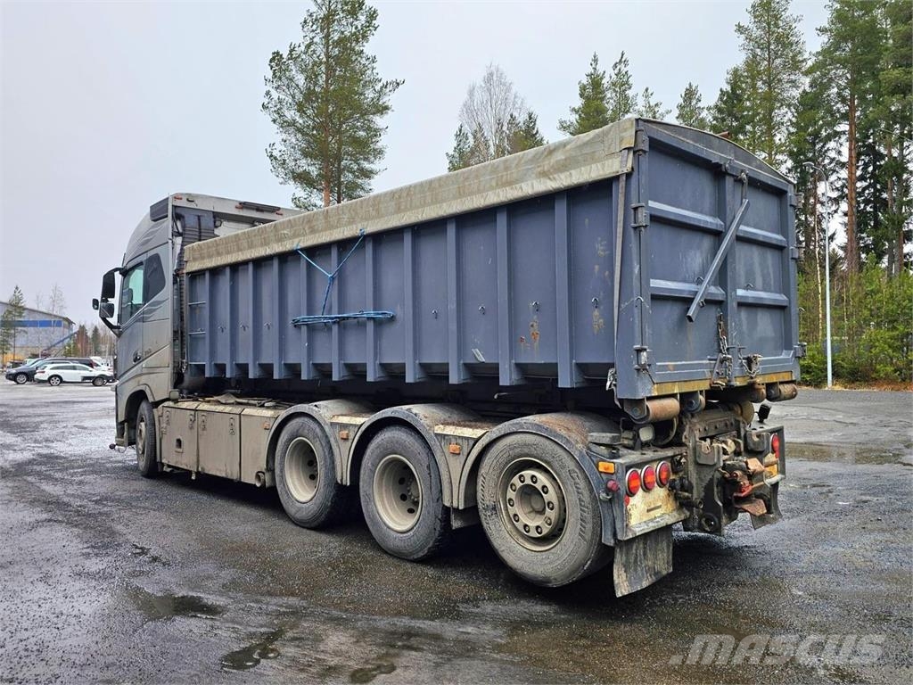 Volvo FH16 8X4 Koukkuauto 工程吊钩车