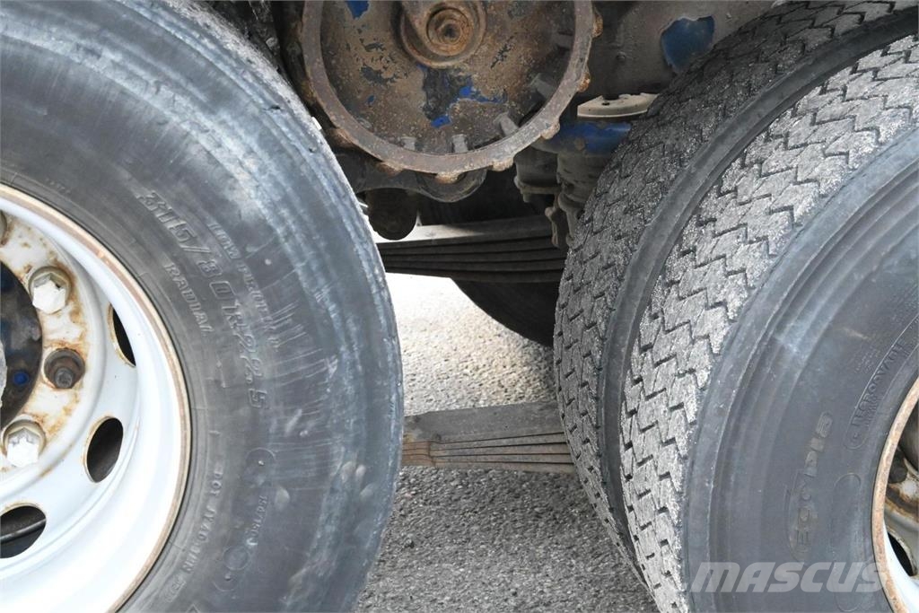 Volvo FH400 8x2 vm. 2016 nosturilla Camiones grúa