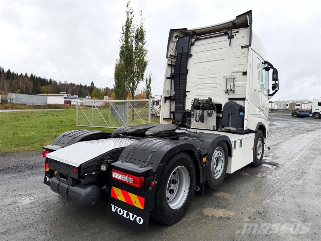 Volvo FH460 TC väliteli 640tkm Motrici e Trattori Stradali