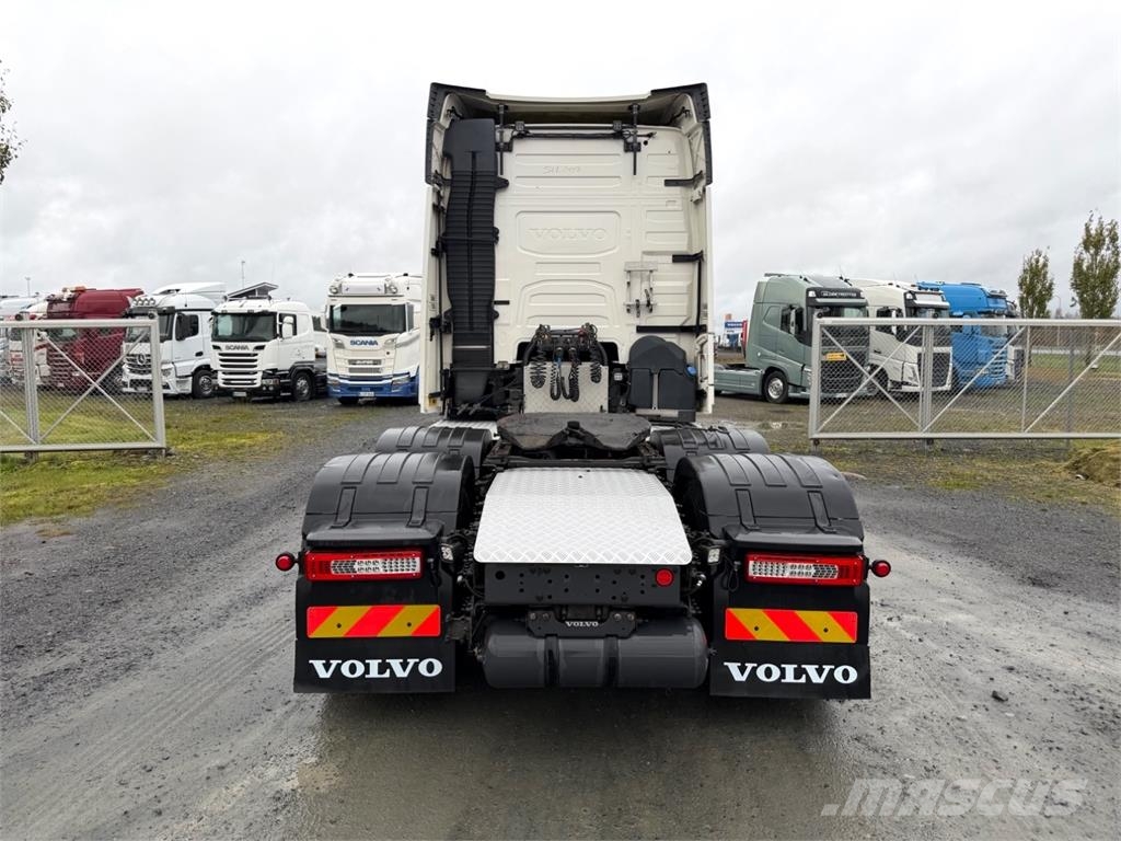 Volvo FH460 TC väliteli 640tkm Motrici e Trattori Stradali