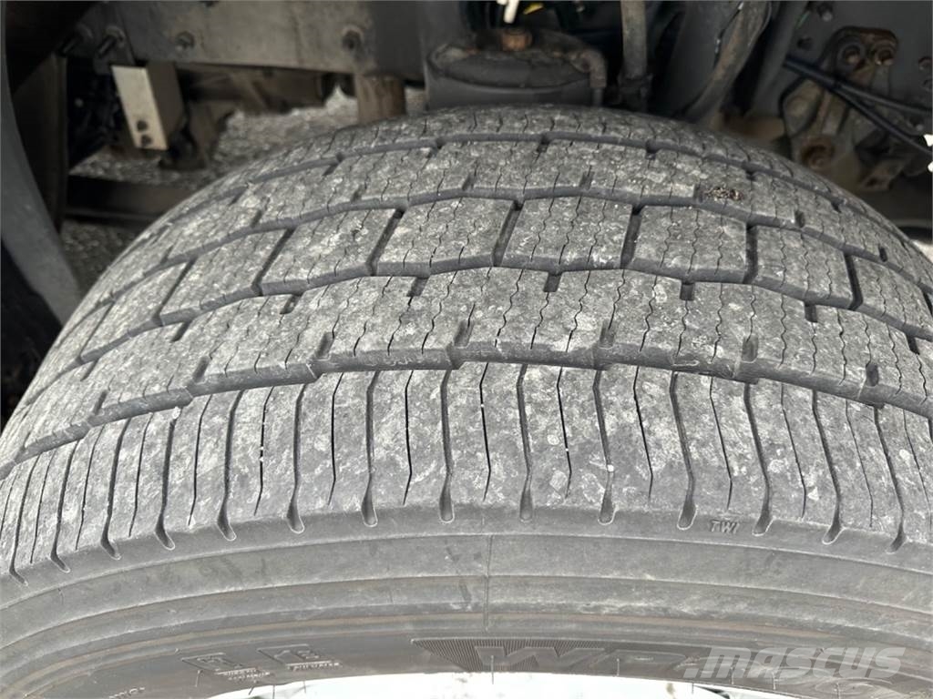 Volvo FH500 6x2 FNA 9/-24 , 2-kerros Kamioni hladnjače