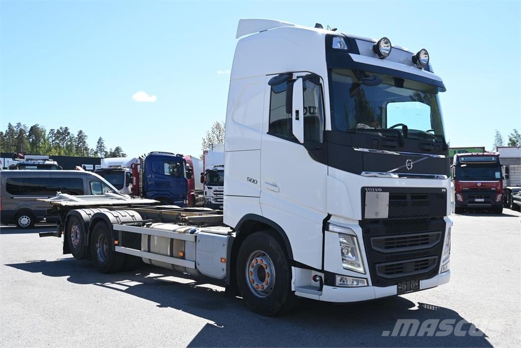 Volvo FH500 6x2 konttialusta Camiones con chasís y cabina