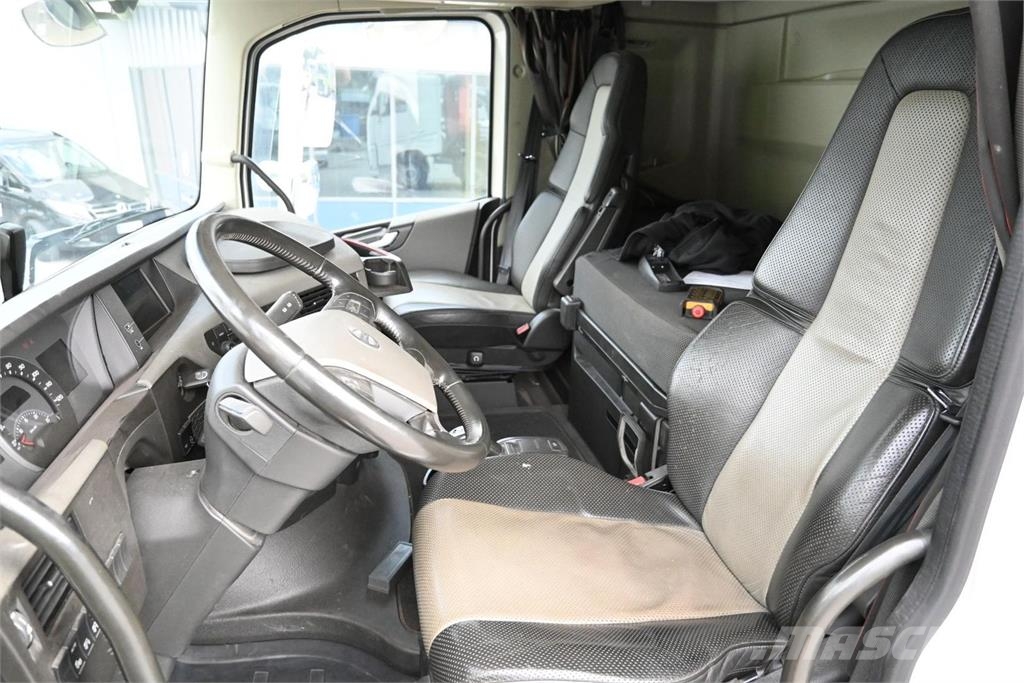 Volvo FH500 8x2 Euro 6 Palfinger 26 Lastbil med kran