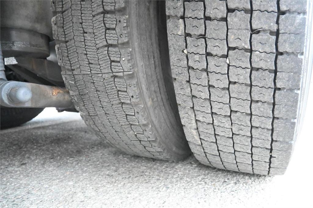 Volvo FH500 8x2 Euro 6 Palfinger 26 Lastbil med kran