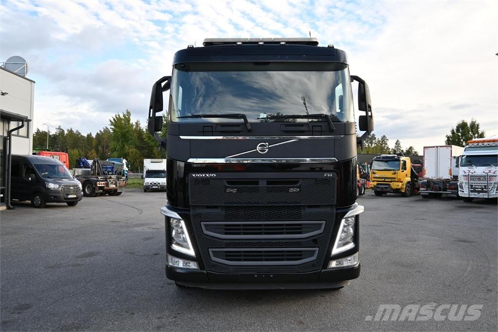 Volvo FH500 8x4*4 Tridem 起重车