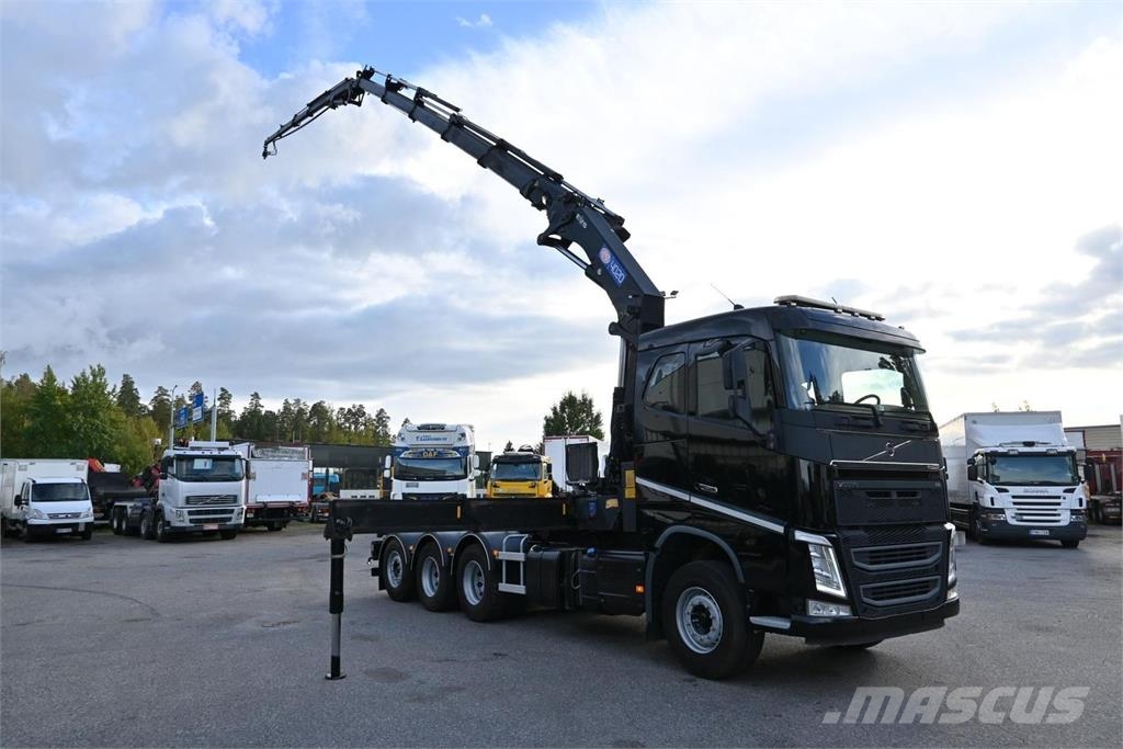 Volvo FH500 8x4*4 Tridem 起重车