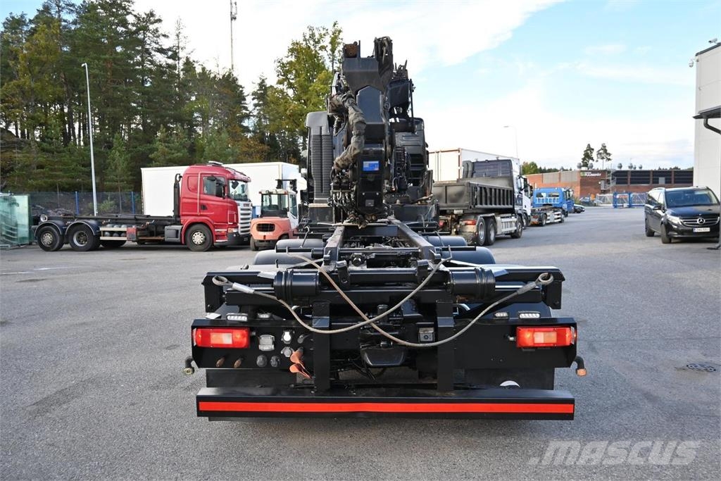 Volvo FH500 8x4*4 Tridem 起重车
