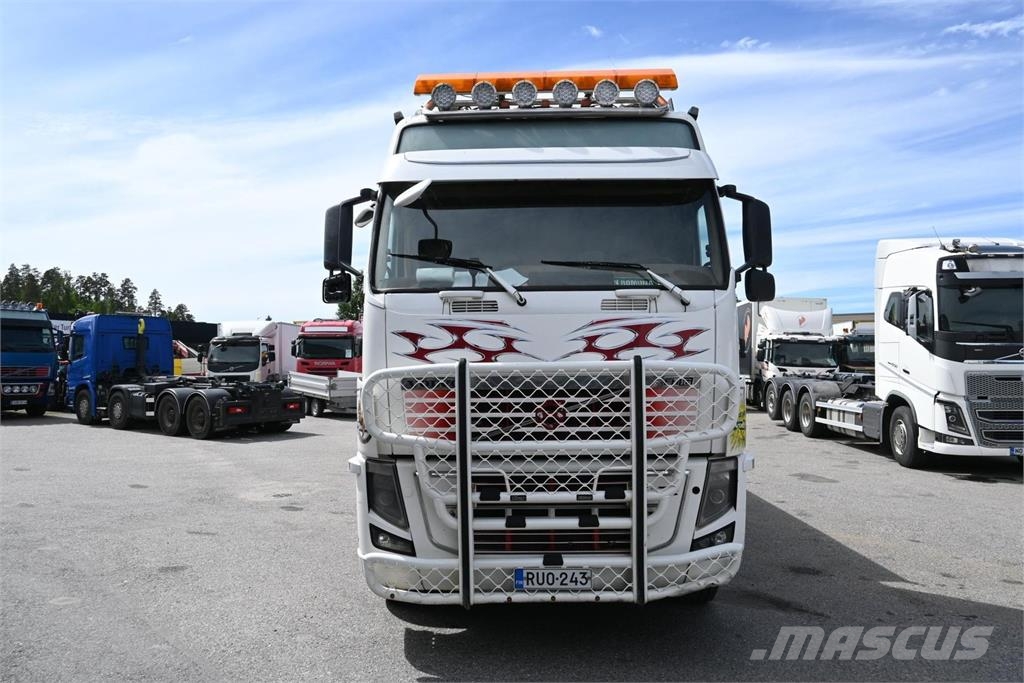 Volvo FH540 8x4 Savivarčių priekabų vilkikai