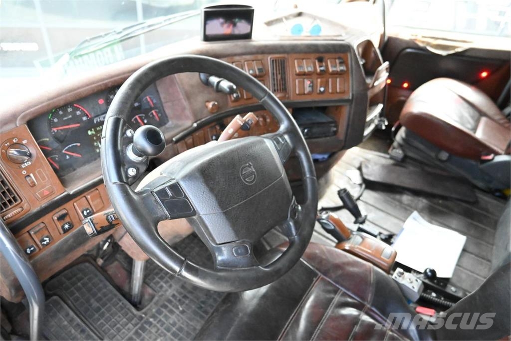 Volvo FH540 8x4 Savivarčių priekabų vilkikai