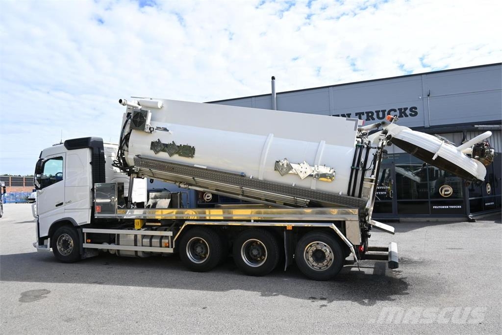 Volvo FH540 8x4*4 ADR Otros camiones