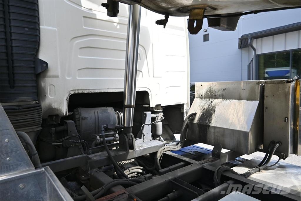 Volvo FH540 8x4*4 ADR Otros camiones