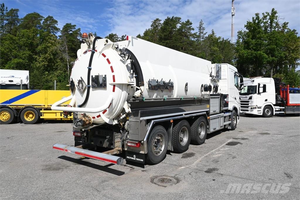 Volvo FH540 8x4*4 ADR Otros camiones