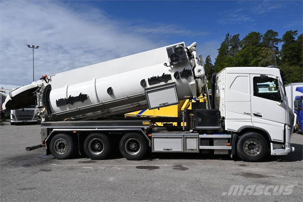 Volvo FH540 8x4*4 ADR Otros camiones