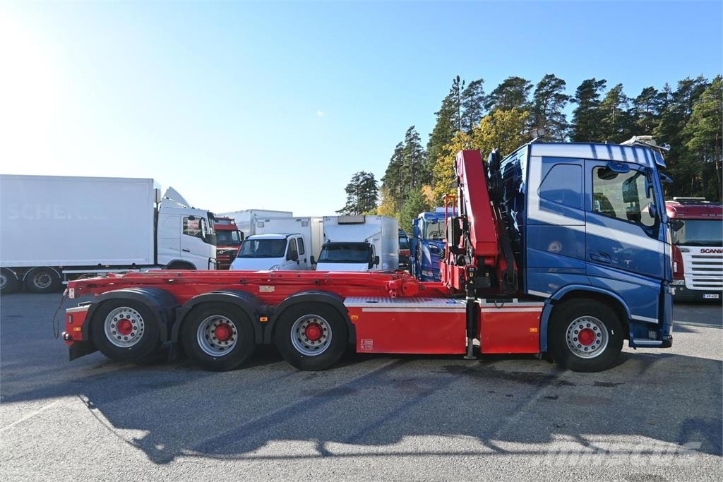 Volvo FH540 8x4*4 HMF2820K5 (2024) 起重车