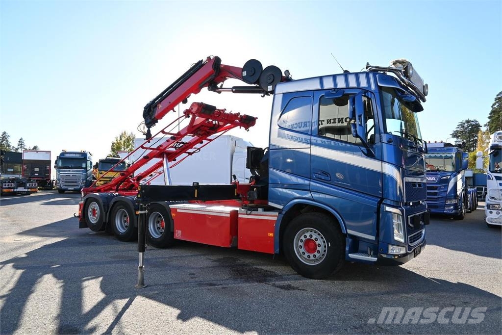Volvo FH540 8x4*4 HMF2820K5 (2024) 起重车