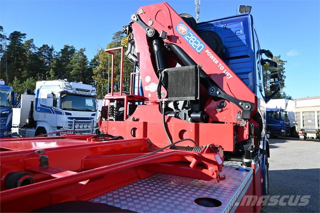 Volvo FH540 8x4*4 HMF2820K5 (2024) 起重车