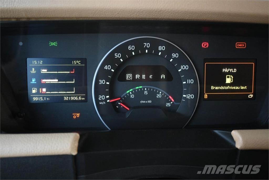 Volvo FH540 8x4*4 HMF2820K5 (2024) 起重车