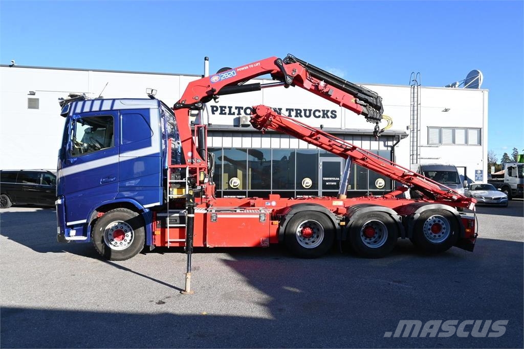 Volvo FH540 8x4*4 HMF2820K5 (2024) 起重车