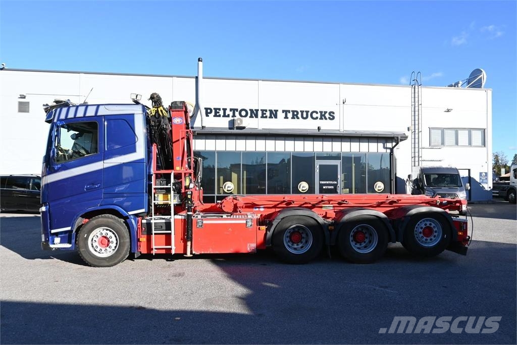 Volvo FH540 8x4*4 HMF2820K5 (2024) 起重车