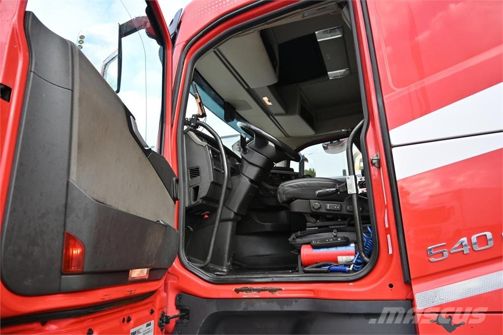 Volvo FH540 8x4*4 Tridem Abrollkipper