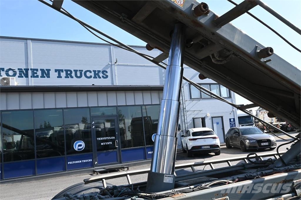 Volvo FH650 8x2 euro 6 شاحنات الرافعات الخطافية