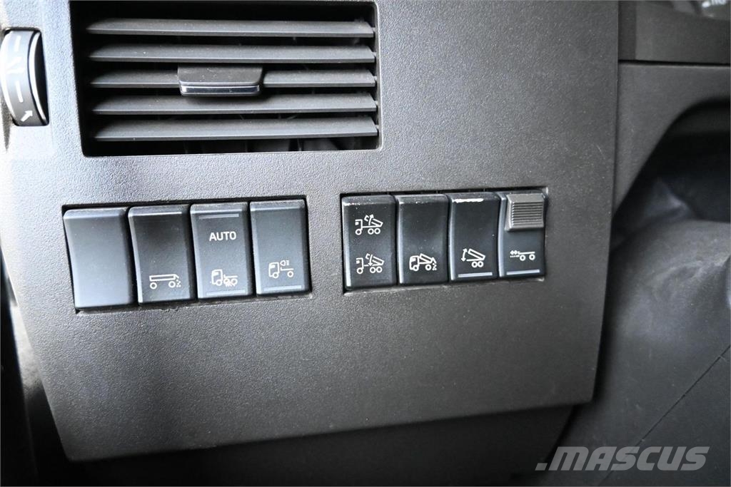 Volvo FH750 8x4 kippiauto Camiões basculantes
