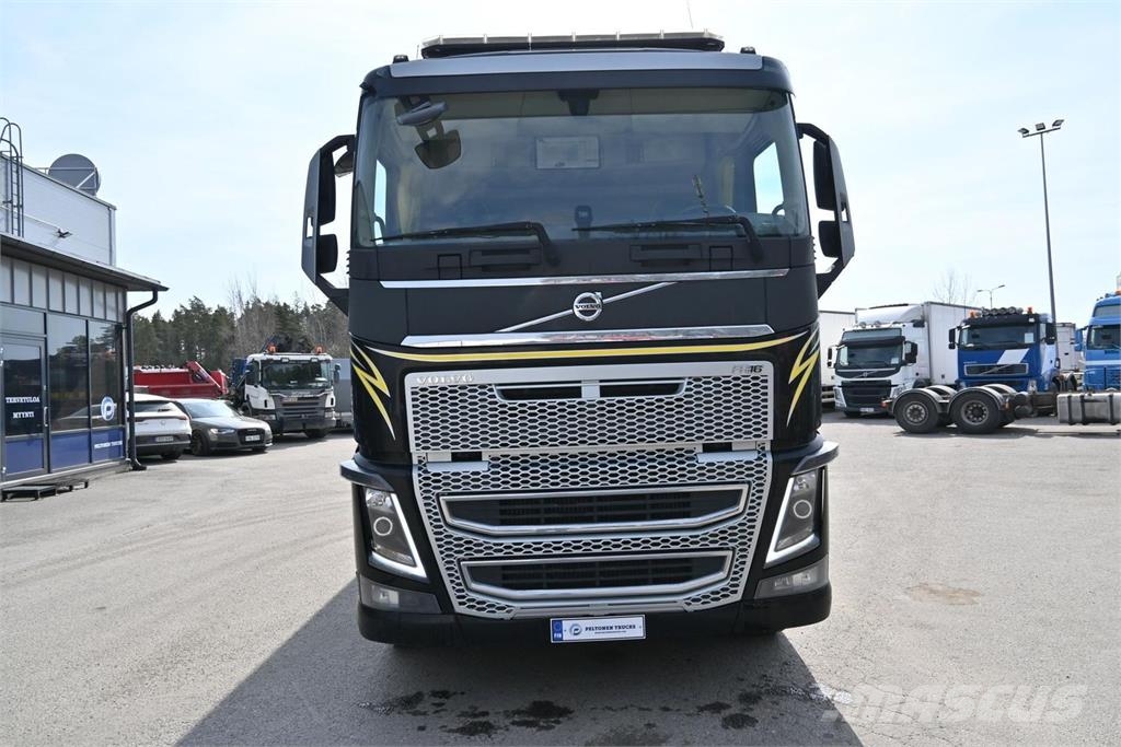 Volvo FH750 8x4 kippiauto Camiões basculantes