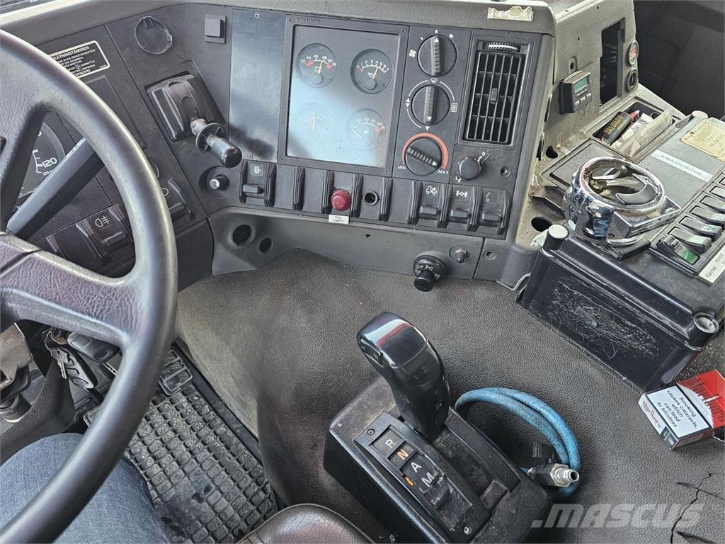 Volvo FL10 Huoltoauto Otros camiones