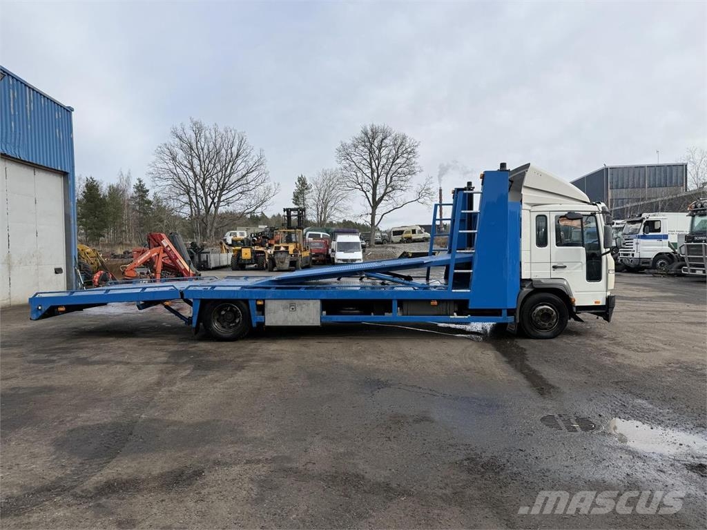 Volvo Fl612 3 auton hinuri Camiones portavehículos