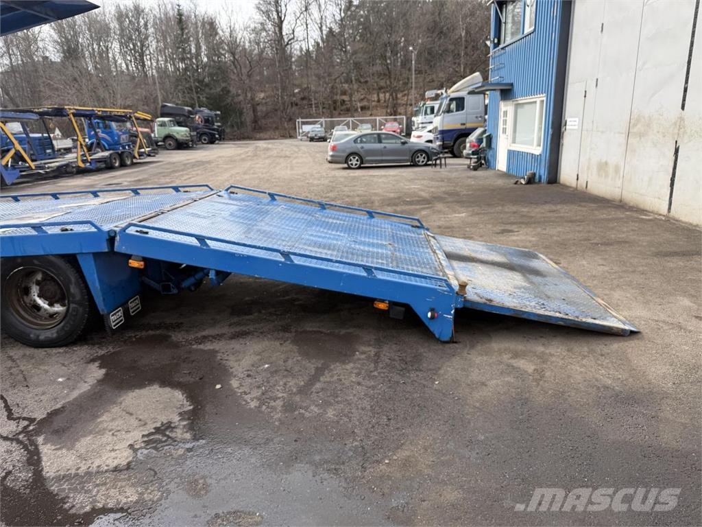 Volvo Fl612 3 auton hinuri Camiones portavehículos