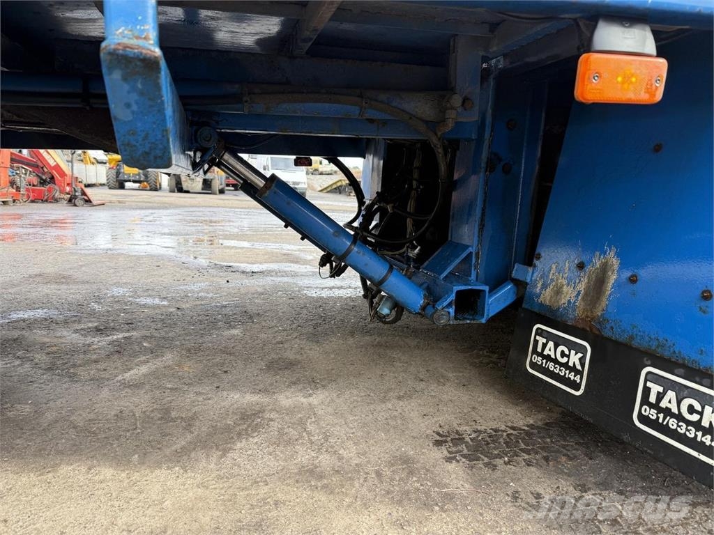 Volvo Fl612 3 auton hinuri Camiones portavehículos