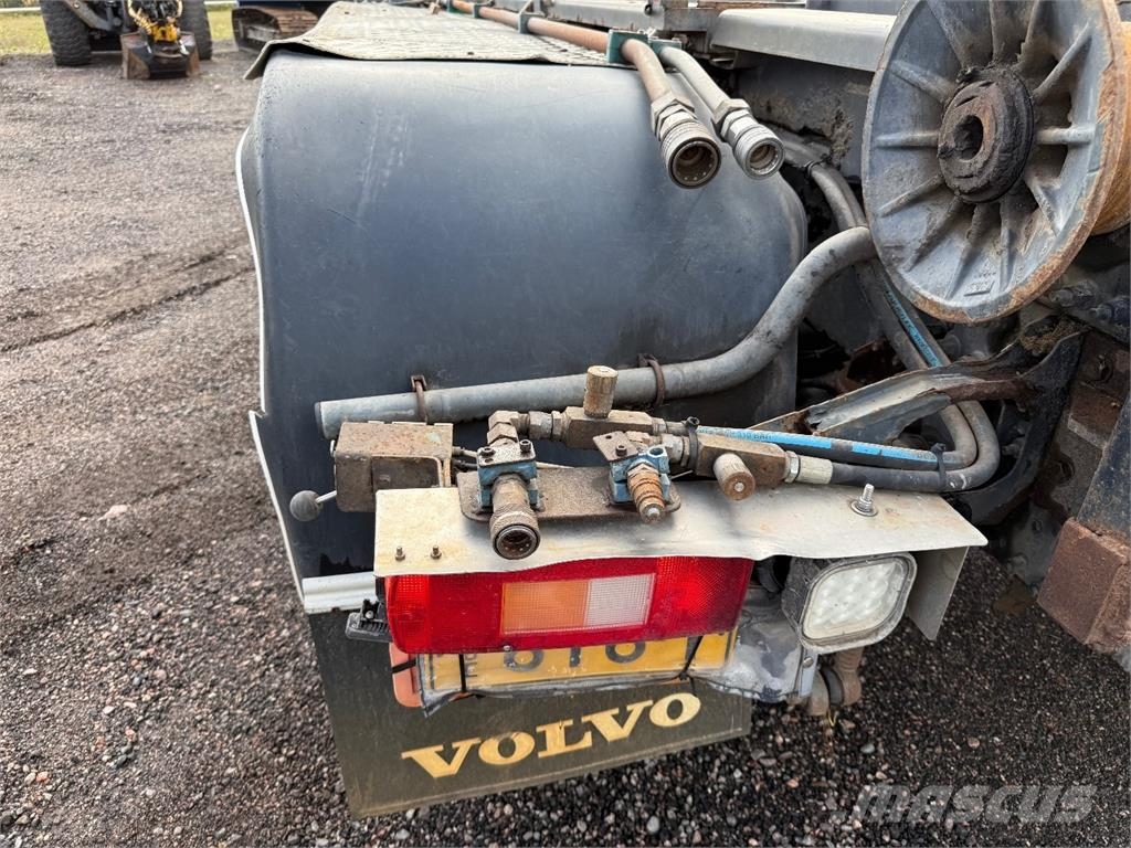 Volvo FM 12 8x4 Koukkulava kuorma-autot