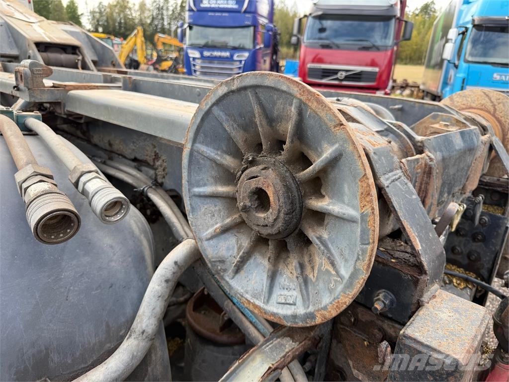 Volvo FM 12 8x4 Koukkulava kuorma-autot