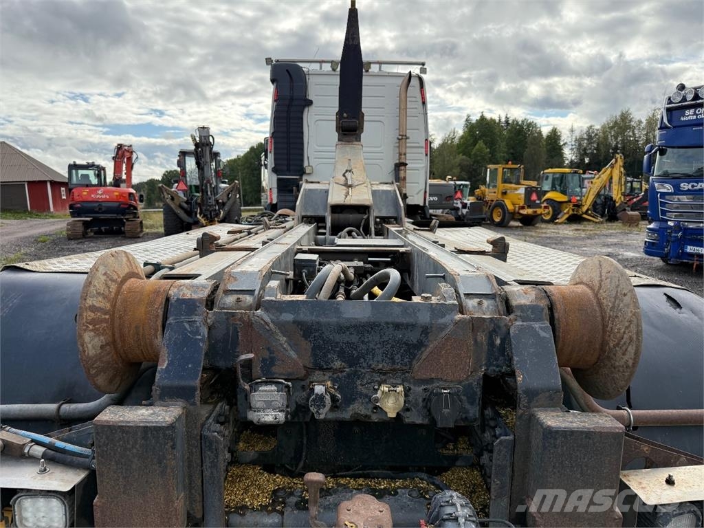 Volvo FM 12 8x4 Koukkulava kuorma-autot