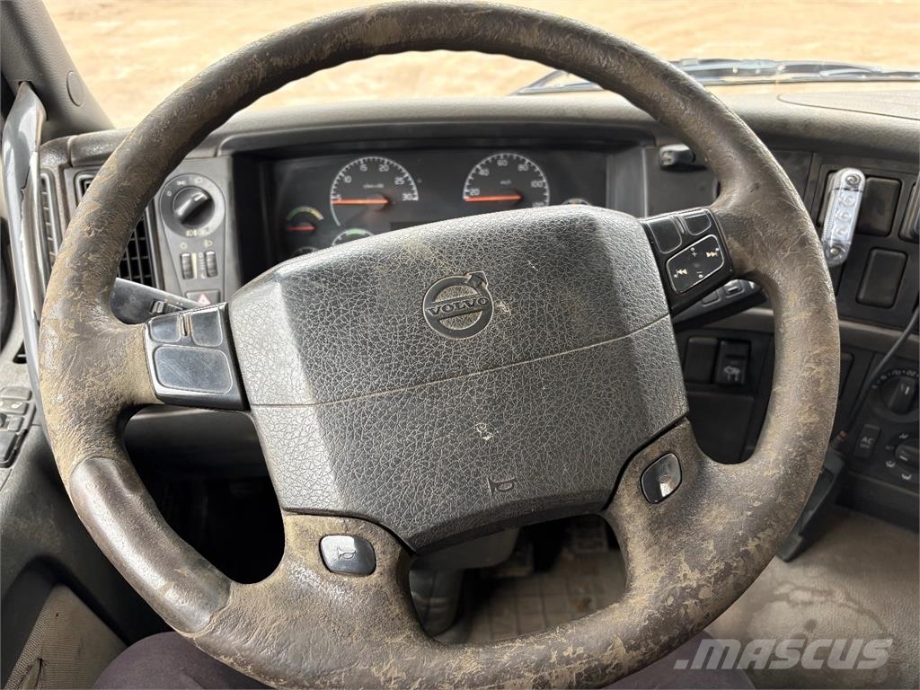 Volvo FM 420 MYYTY!! Hákový nosič kontejnerů
