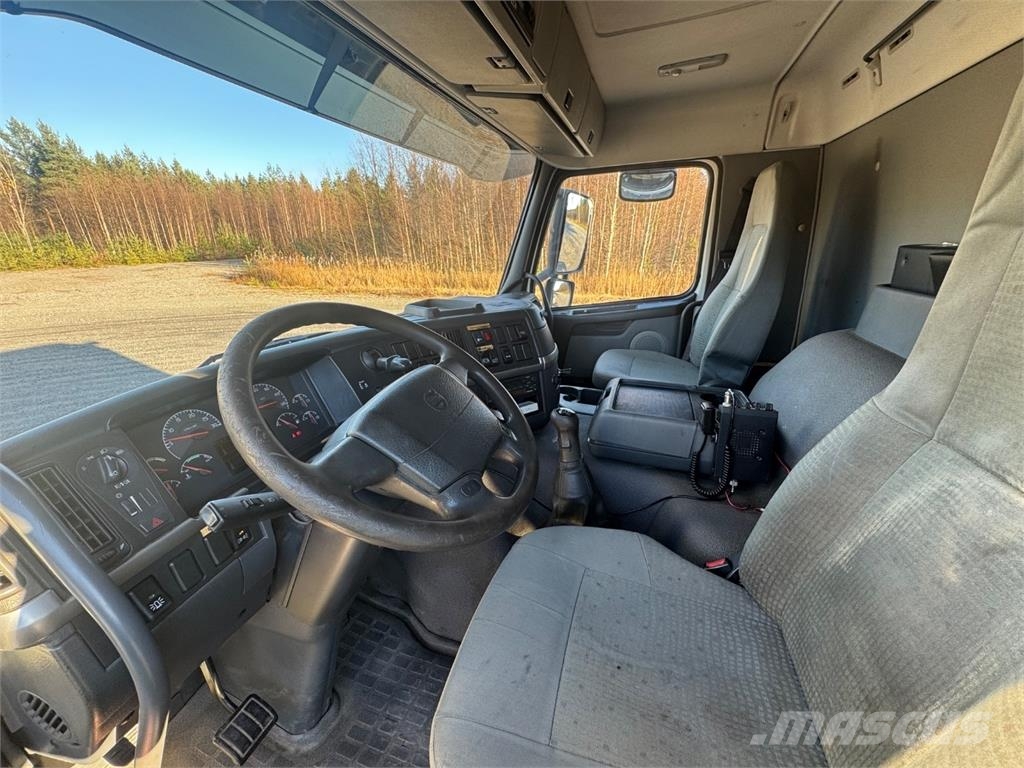 Volvo FM 9 6x2 Autotransporter