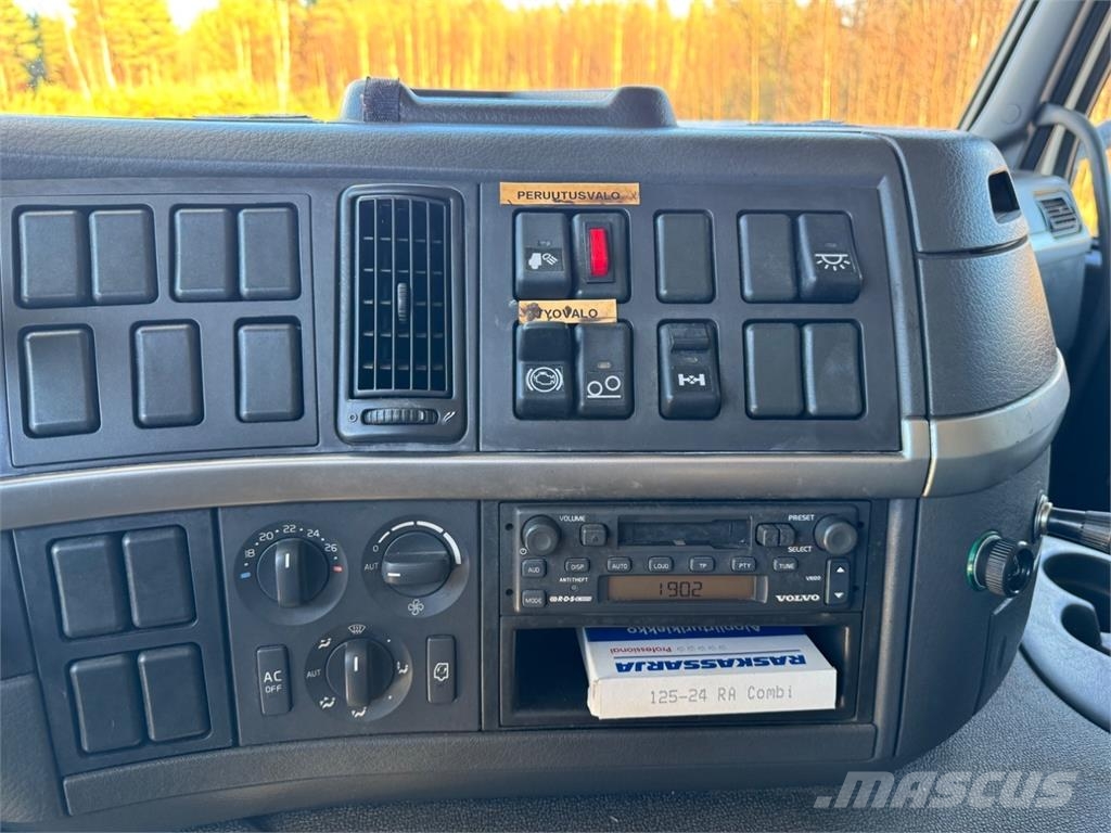 Volvo FM 9 6x2 Autotransporter