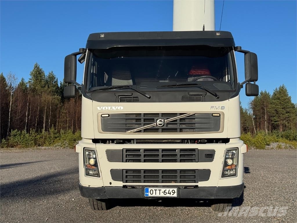 Volvo FM 9 6x2 Autotransporter