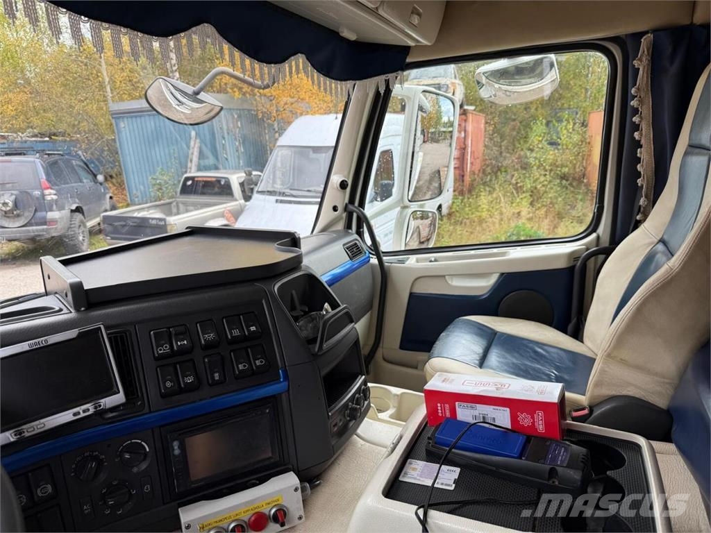Volvo FM D13 6x2 Vaijerivaihtolava-auto Грузовики-Мультилифты