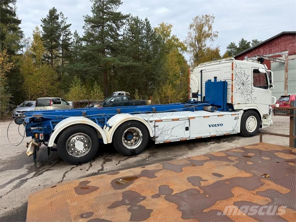 Volvo FM D13 6x2 Vaijerivaihtolava-auto Грузовики-Мультилифты