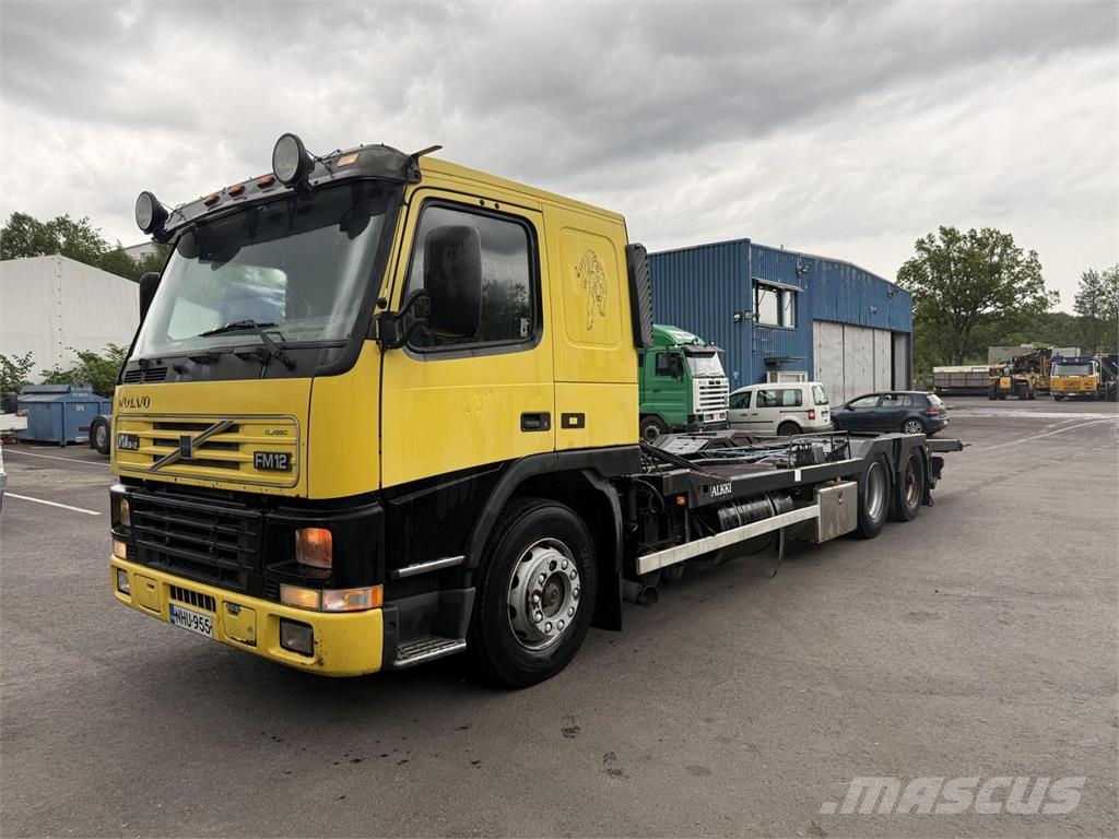 Volvo FM12 6x2 420 hp Camiones de cama baja