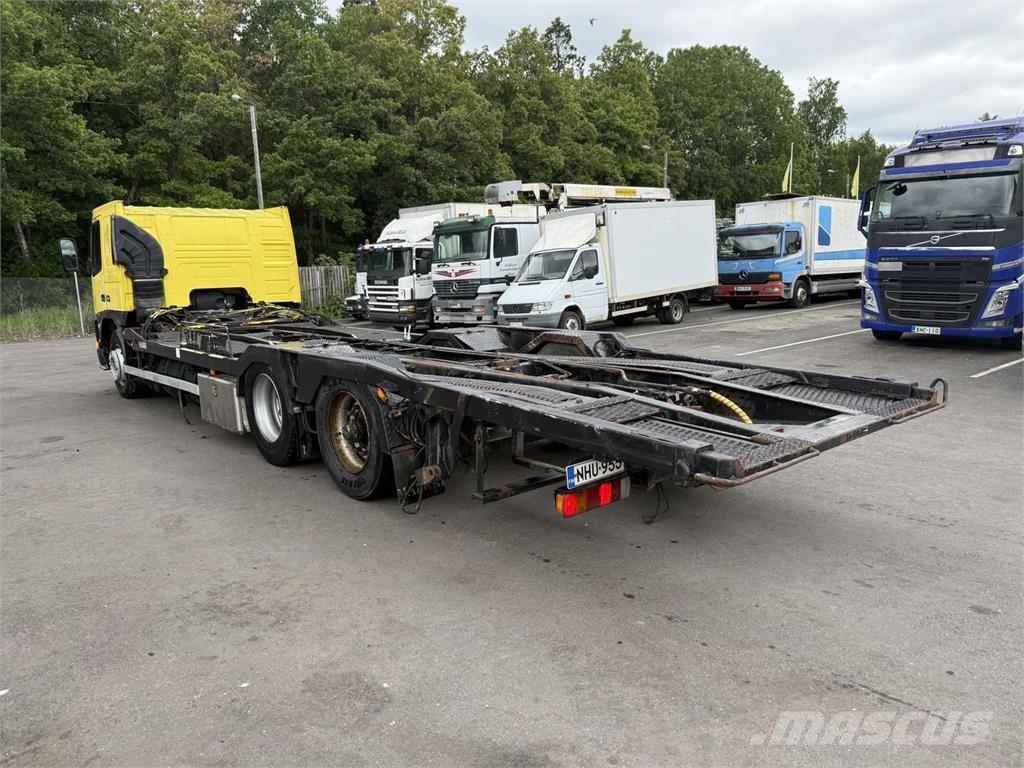 Volvo FM12 6x2 420 hp Camiones de cama baja