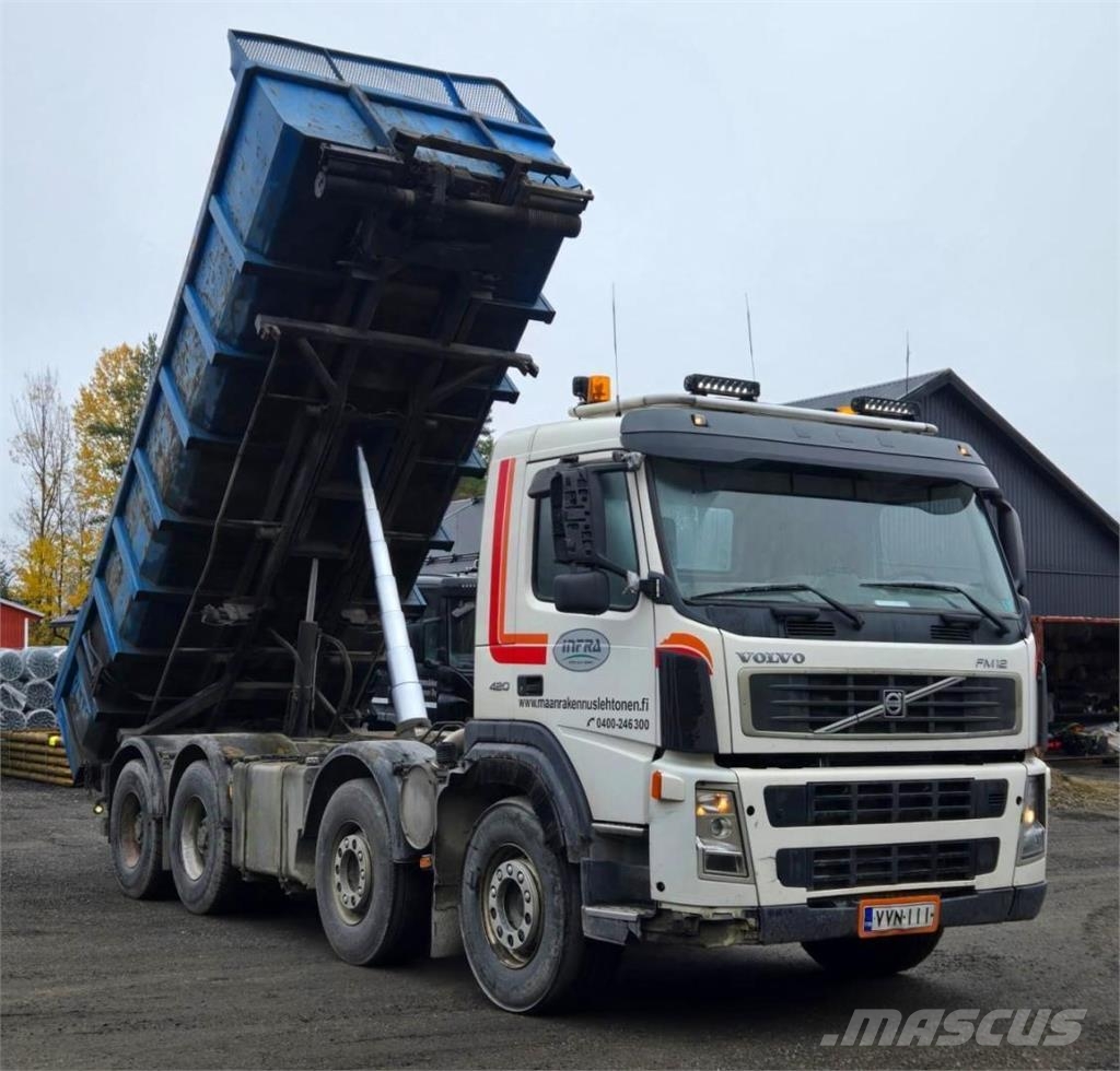 Volvo FM12 8X4 Koukkulava kuorma-autot