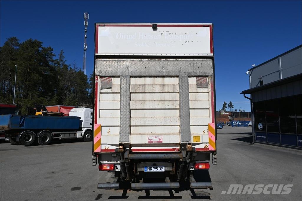 Volvo FM420 4x2 Camiones con caja de remolque