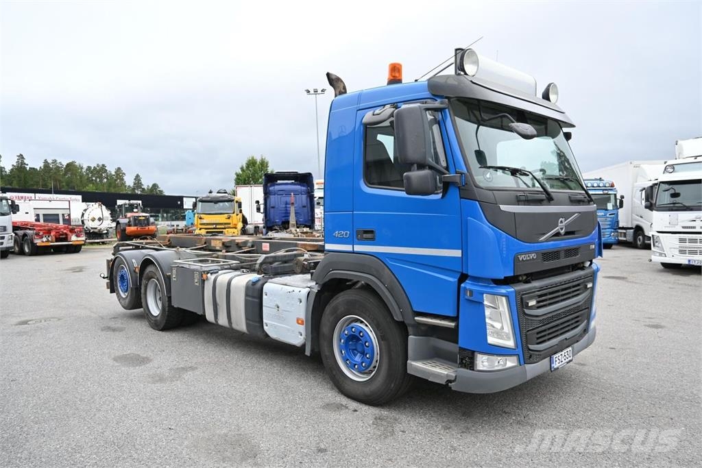 Volvo FM420 6x2 Camiones elevadores de gancho