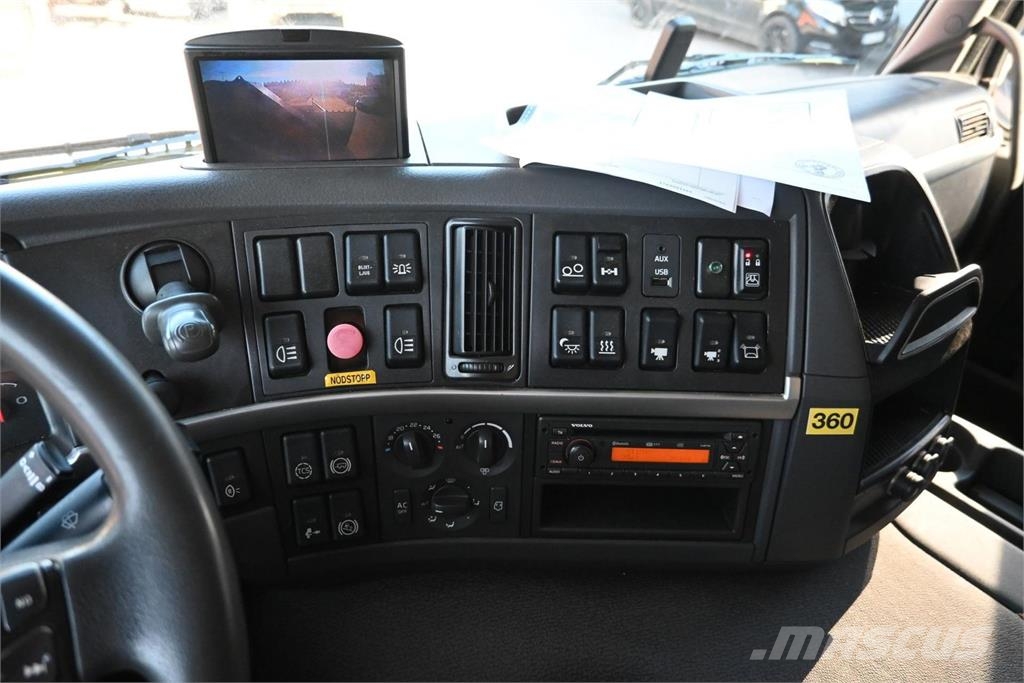 Volvo FM420 6x2 Palfinger Kranwagen