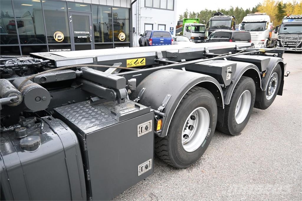 Volvo FM450 8x4*4 Tridem Kraanaga veokid