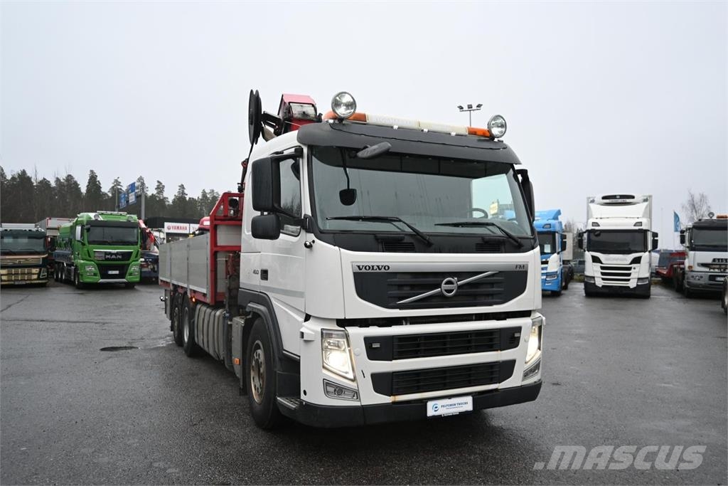 Volvo FM460 6x2 HMF3000K7 شاحنات الرافعات