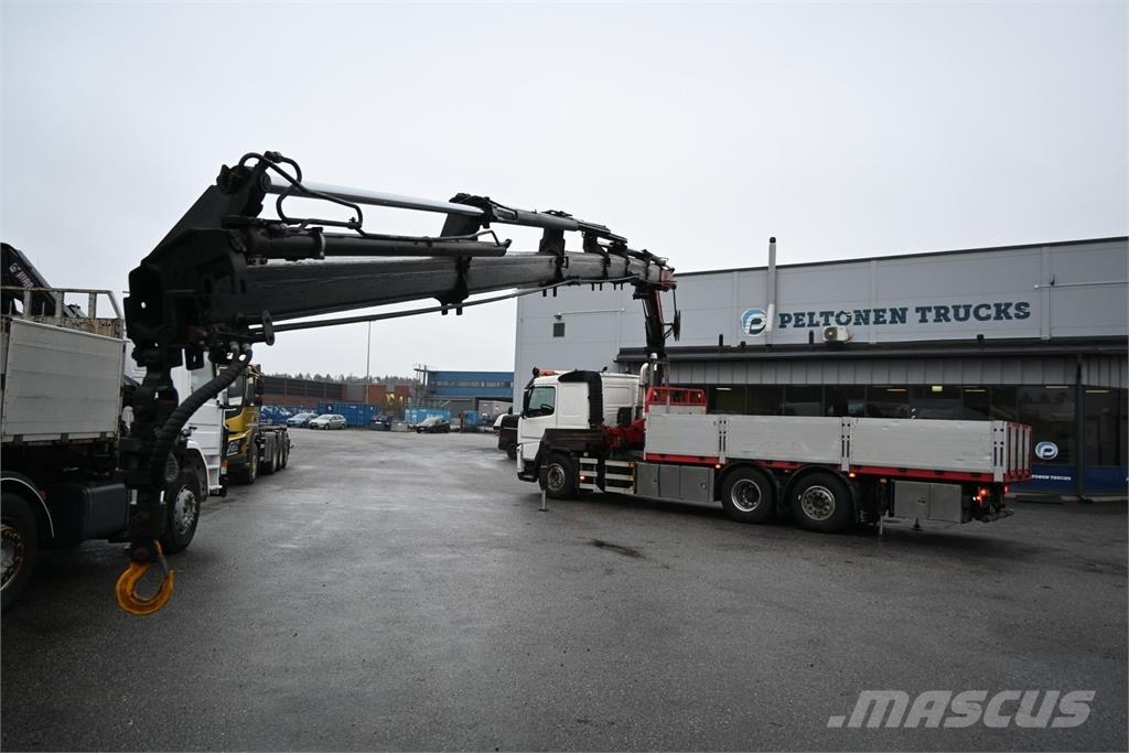 Volvo FM460 6x2 HMF3000K7 شاحنات الرافعات